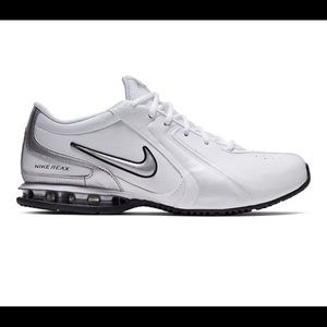 Nike Reax TR III Men's Cross-Trainers
Size 11.5